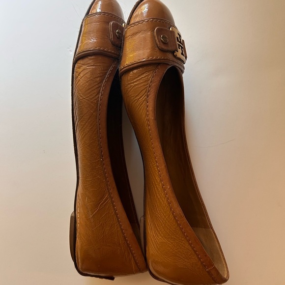 Tory Burch Brown Clines Leather Ballet Shoes - Picture 4 of 6